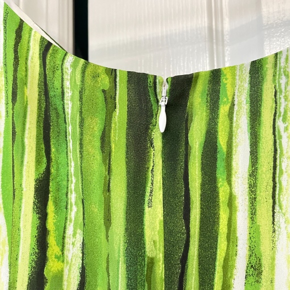 The Limited Vibrant Green Striped Flowy Dress - Picture 9 of 10